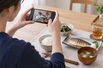 食事記録の写真はどう撮る？食べた量が伝わる撮り方とメモの残し方